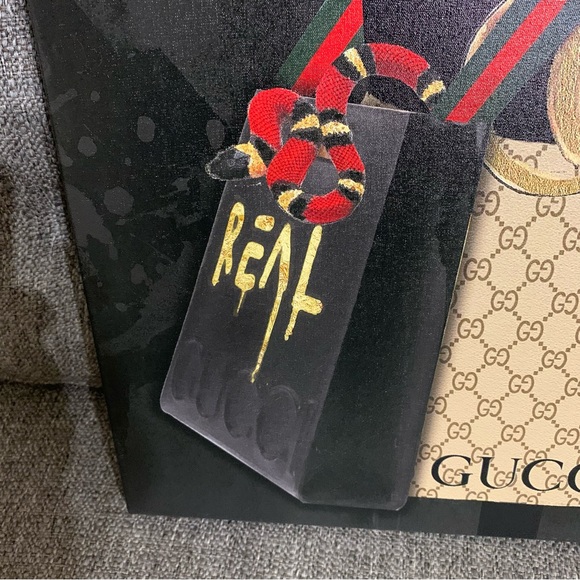 NWT 26”x 18” NEW IN BOX GIRL IN ROME NEW IN SHIPPING BOX - Picture 8 of 8